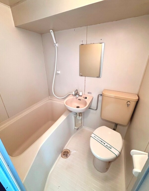 バス／シャワールーム等