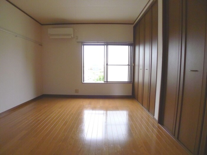 物件内観写真17　(居室)