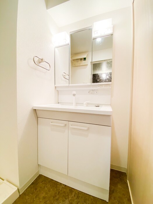 物件内観写真15　(洗面)