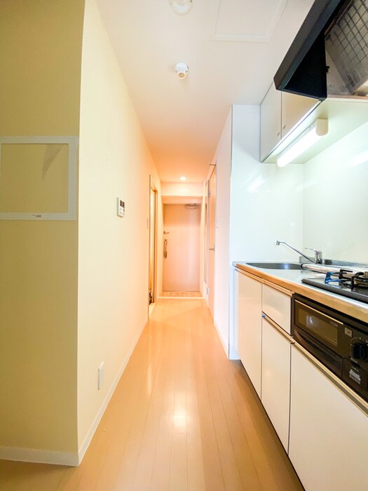 物件内観写真18　(廊下)