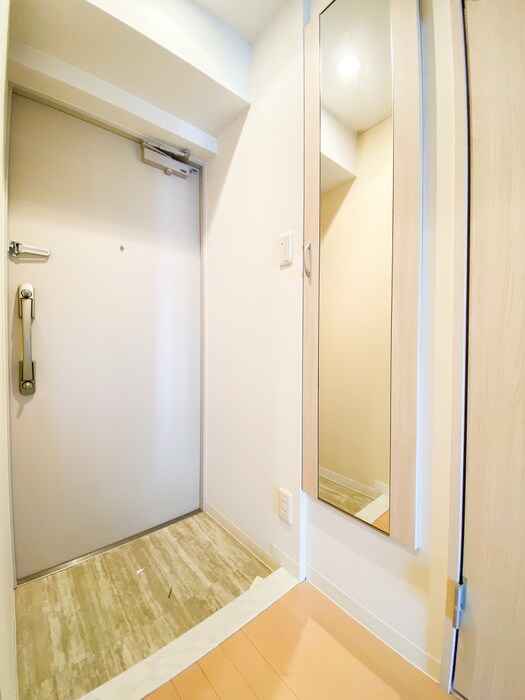 物件内観写真19　(玄関)