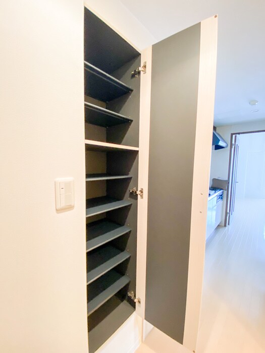 物件内観写真20　(靴箱)