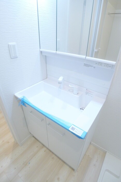 物件内観写真8　(洗面)