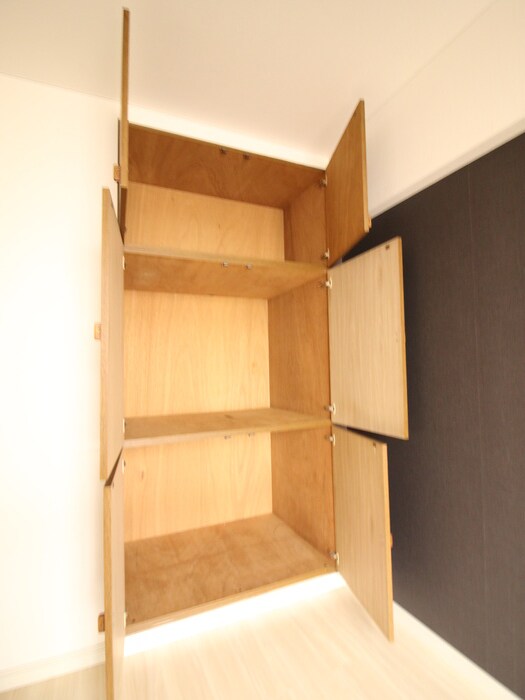 物件内観写真13　(収納)