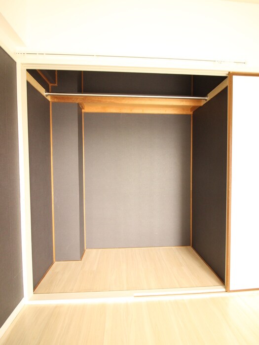 物件内観写真17　(収納)