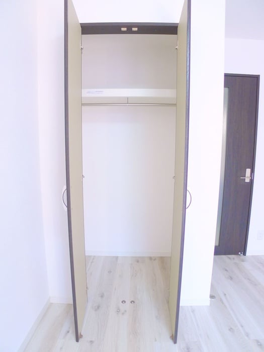 物件内観写真11　(収納)