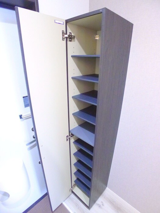 物件内観写真18　(靴箱)