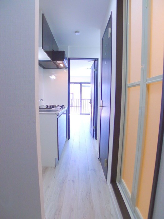 物件内観写真19　(廊下)