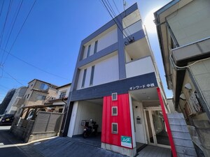 オンワード中根外観写真