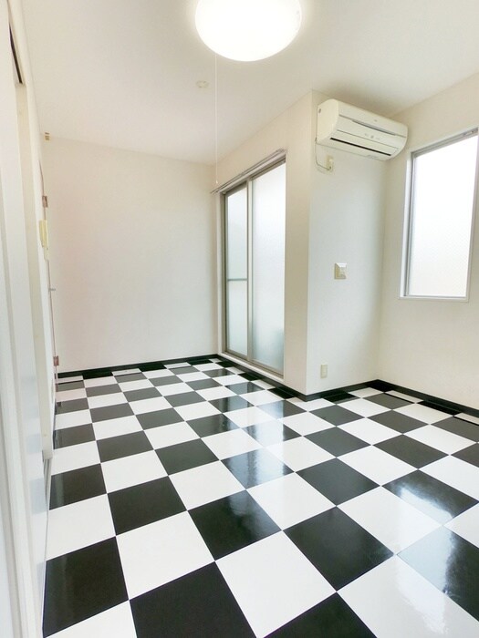 物件内観写真7　(居室)