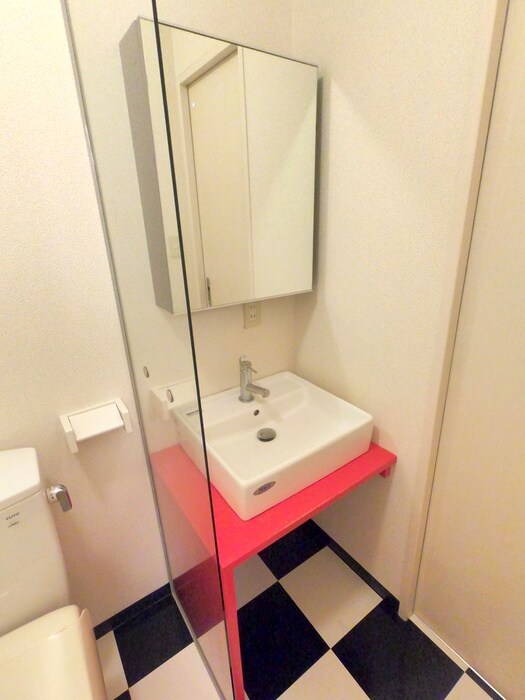 物件内観写真13　(洗面)