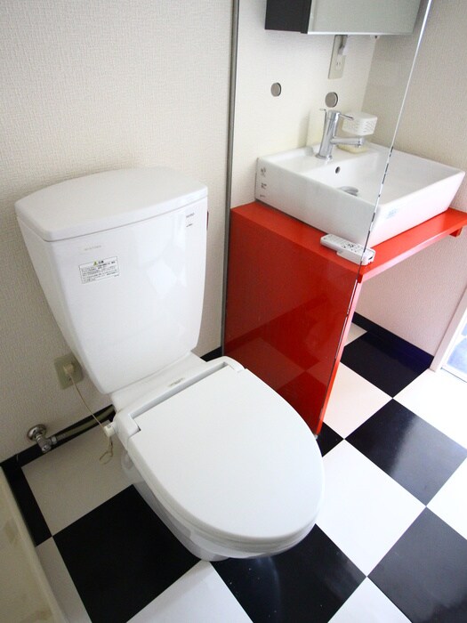 物件内観写真14　(トイレ)