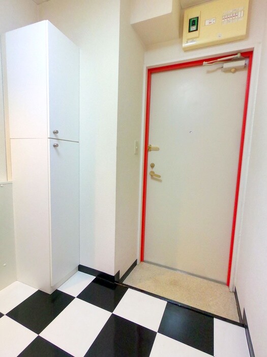 物件内観写真17　(玄関)