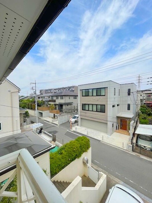 物件内観写真14　(室内からの展望)