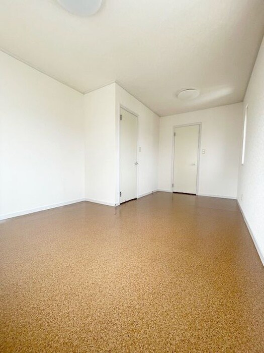 物件内観写真19　(居室)