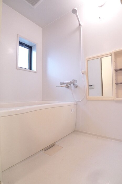 物件内観写真12　(バス／シャワールーム等)
