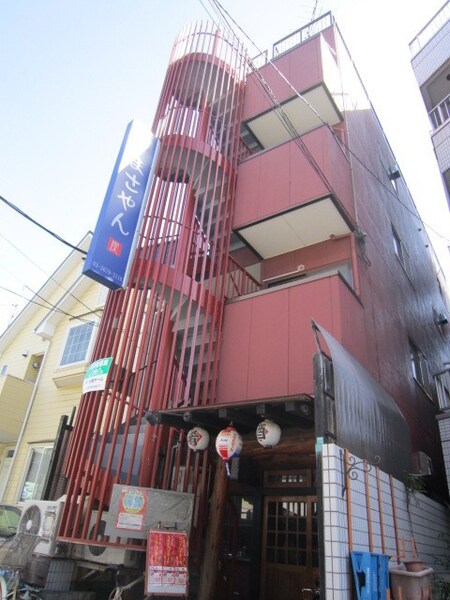 伊作ビル外観写真