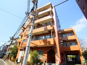 ﾗｲｵﾝｽﾞﾏﾝｼｮﾝ学芸大学（３０１）外観写真