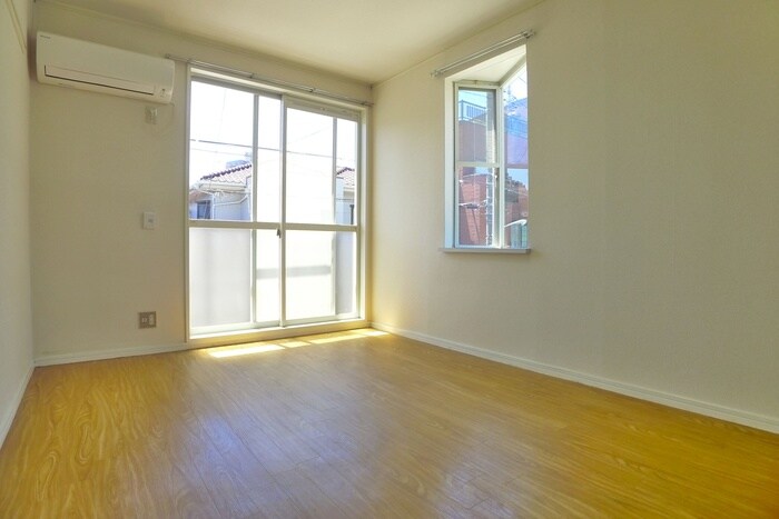 物件内観写真9　(居室)