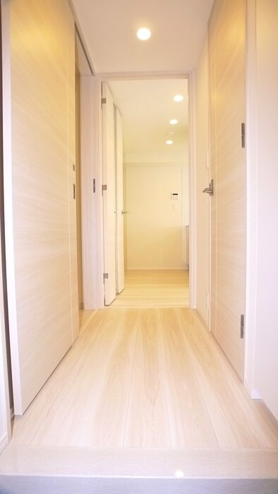 物件内観写真8　(廊下)