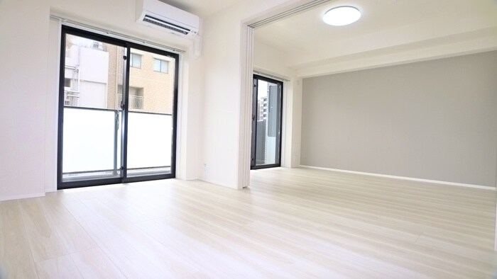 物件内観写真10　(居室)