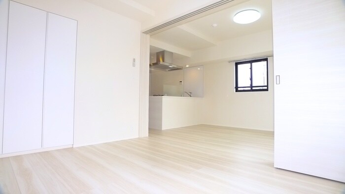 物件内観写真11　(居室)