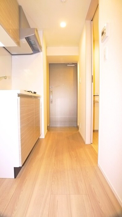 物件内観写真16　(玄関)