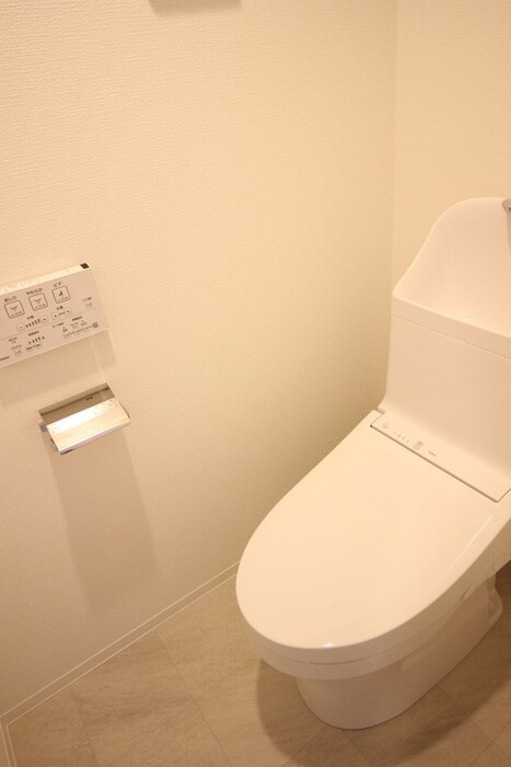 物件内観写真10　(トイレ)