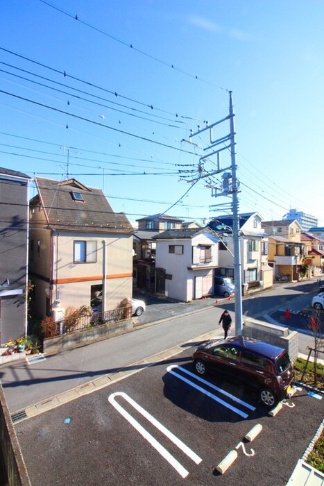 物件内観写真9　(室内からの展望)