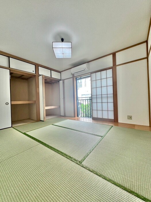 物件内観写真7　(居室)