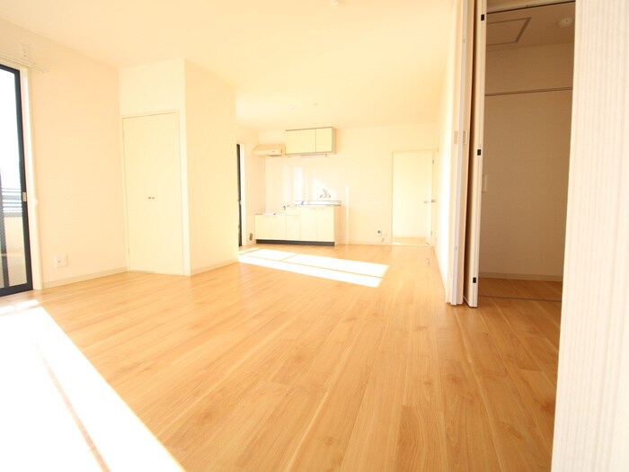 物件内観写真10　(居室)