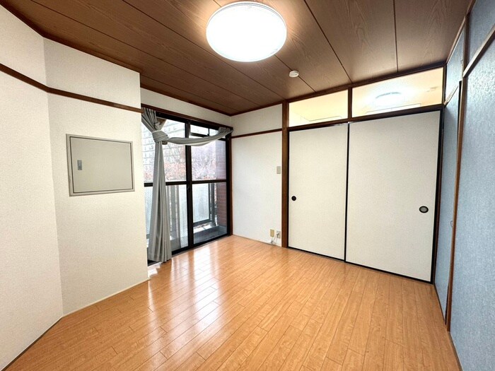 物件内観写真9　(居室)