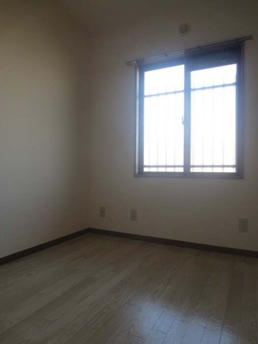 物件内観写真8　(内観写真)