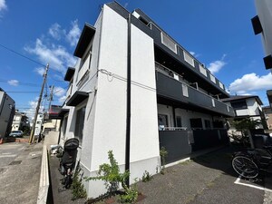 ルミエール市川外観写真