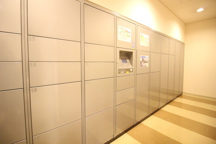 物件外観写真4　(建物設備)