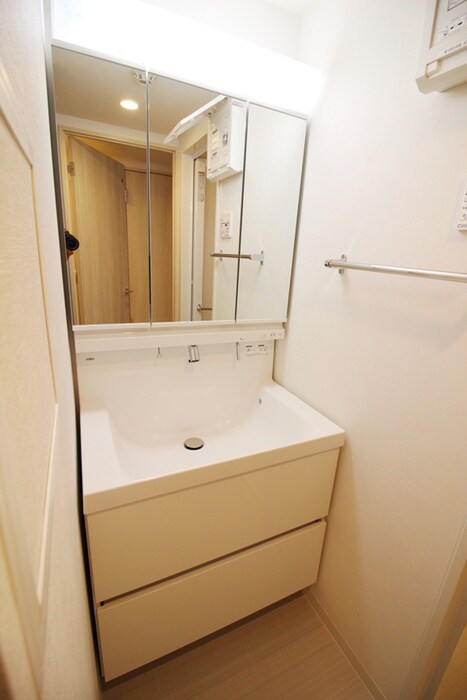 物件内観写真12　(洗面)