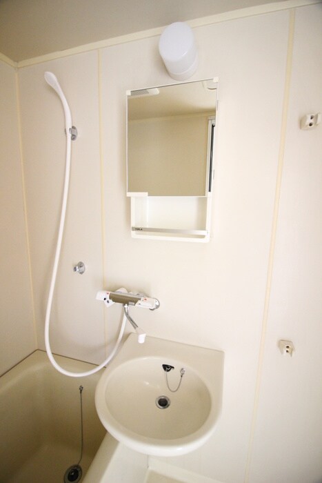 物件内観写真9　(洗面)