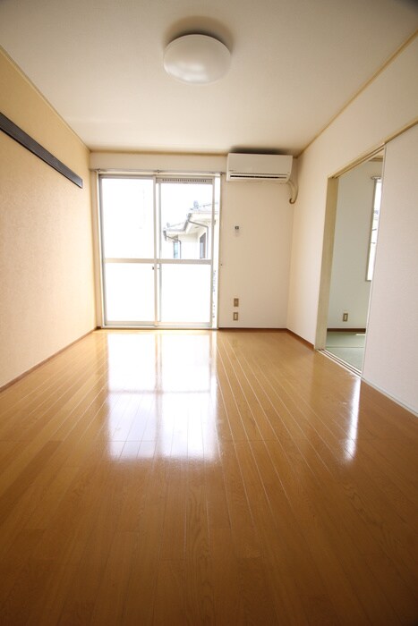 物件内観写真16　(居室)