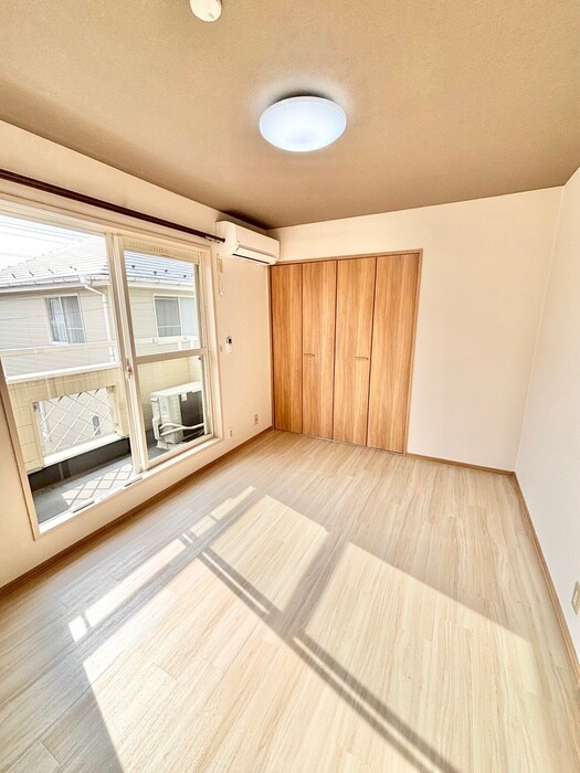 物件内観写真11　(居室)