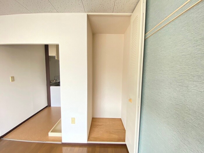 物件内観写真9　(収納)