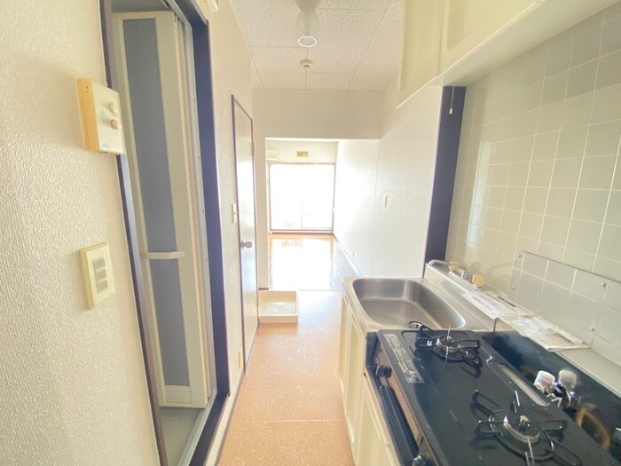 物件内観写真14　(廊下)