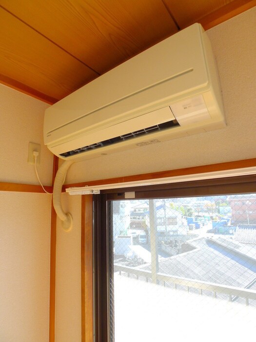 物件内観写真16　(玄関)