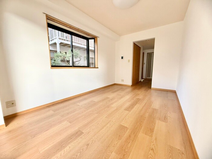 物件内観写真6　(居室)