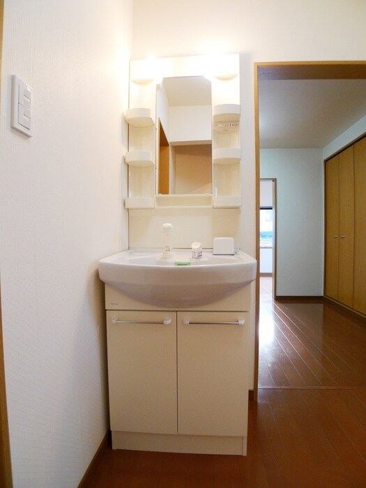 物件内観写真11　(洗面)