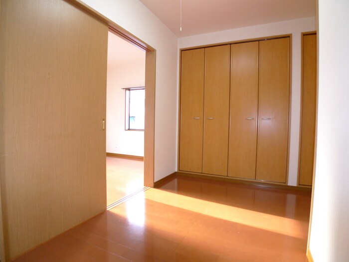 物件内観写真16　(居室)