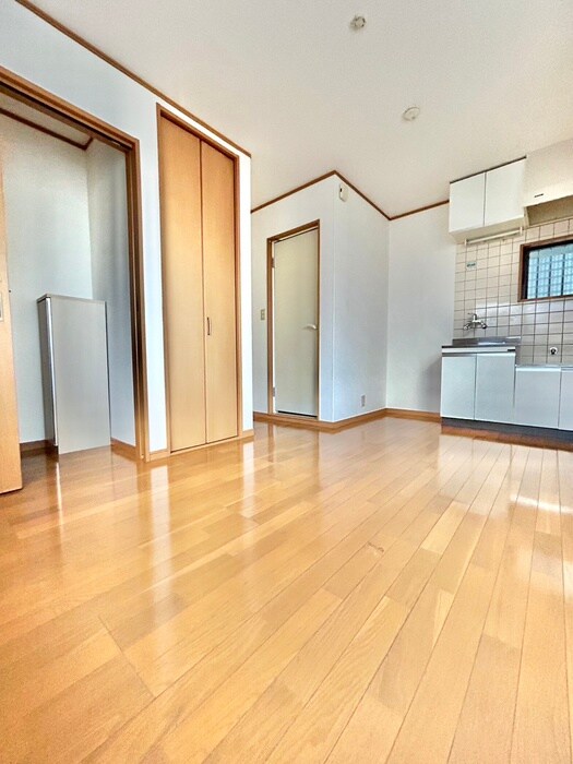 物件内観写真7　(居室)