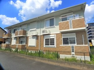 ファミール外観写真