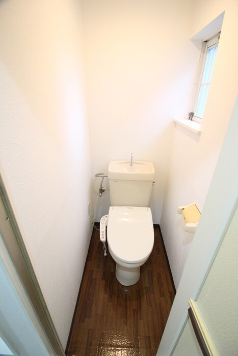 物件内観写真10　(トイレ)