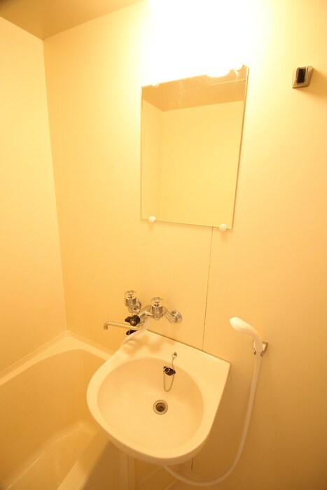 物件内観写真18　(洗面)