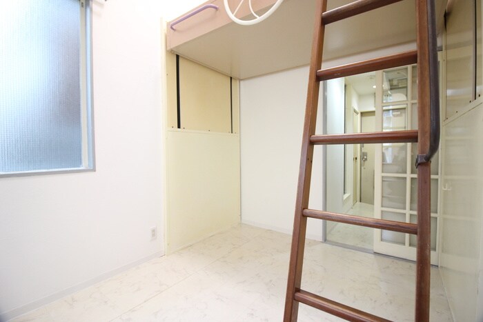 物件内観写真21　(居室)